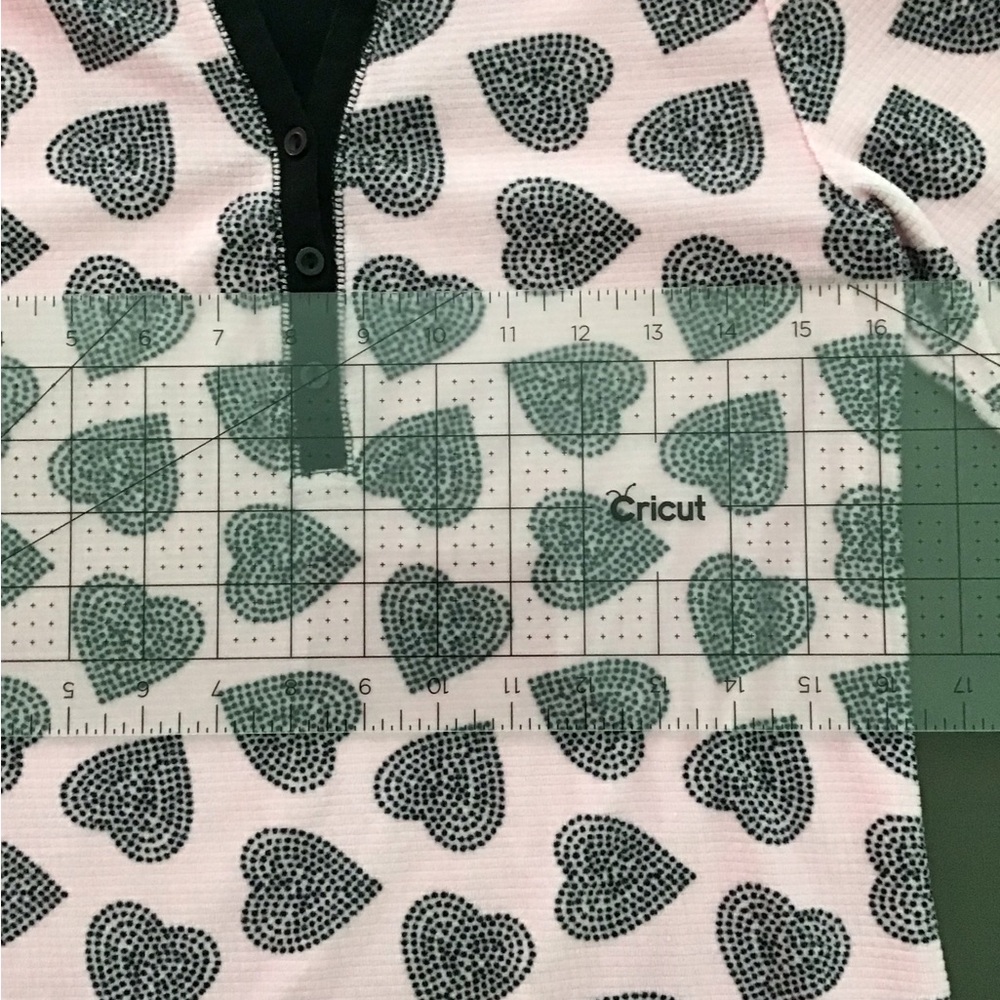 Betsey Johnson pajama set size small pink w black hearts great condition - Picture 8 of 11
